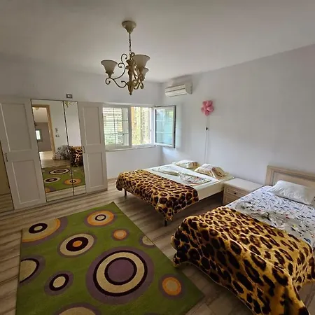 Golem Beach Villa *